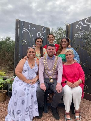 Bishop's Castle Mayor Josh Dickin with someof Dylan's family