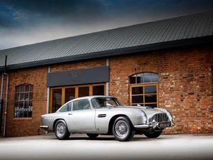 Supporting image for story: Oh-Oh-Heaven! Aston Martin DB5 is heading to auction