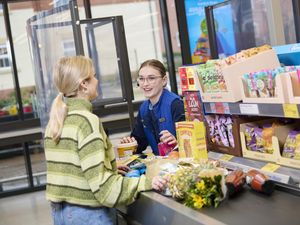 Supporting image for story: Aldi plan to recruit up to 500 new apprentices in 2023 