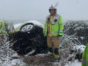 Supporting image for story: Crash in south Shropshire amid snowfall