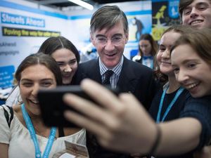 Supporting image for story: PM does not need to apologise to Queen over prorogation – Jacob Rees-Mogg