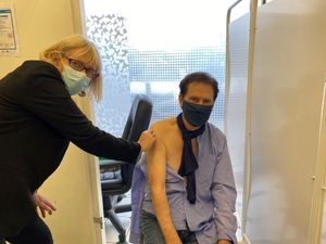 Supporting image for story: Shakin’ Stevens feeling ‘100% better’ after having coronavirus booster jab