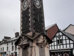 Supporting image for story: Quotes are being obtained for replacements for defensive chains and posts to protect Rhayader's clock from motorists