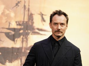 Supporting image for story: Jude Law: I had to make Captain Hook a believable killer in a kid’s movie