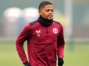 Supporting image for story: Garry Thompson wary of Aston Villa threat 