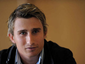 Supporting image for story: Former England cricketer James Taylor heading to Shropshire to pass on coaching tips