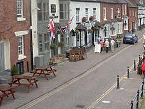 Supporting image for story: Fury at ban on outdoor drinking