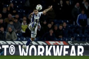 EDITORIAL USE ONLY. No use with unauthorized audio, video, data, fixture lists, club/league logos or 'live' services. Online in-match use limited to 120 images, no video emulation. No use in betting, games or single club/league/player publications