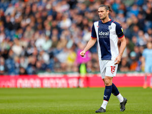 Supporting image for story: WATCH: Former West Brom striker Andy Carroll scores outrageous goal in Ligue 2