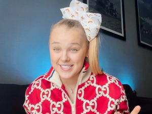 Supporting image for story: Karma singer JoJo Siwa to tour UK and Ireland