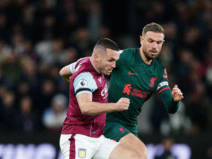 Supporting image for story: John McGinn: Unai Emery helping Aston Villa players unlock strengths