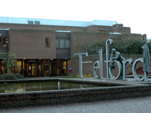 Supporting image for story: Brothers facing charges over stolen cars for dismantling in 'chop shop'