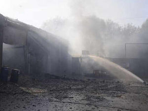 Supporting image for story: Probe after flames rip through factory