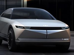 Supporting image for story: Hyundai 45 concept showcases the future of the firm