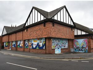 Supporting image for story: Apartments and shops plan for old Budgens store site