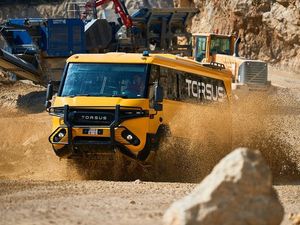 Supporting image for story: World’s first heavy duty off-road bus wins design award