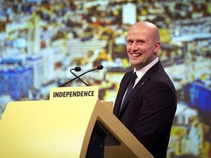 Supporting image for story: Stephen Flynn pledges to serve in whatever capacity he is asked to by Swinney