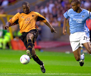 
Dean Sturridge beats off Mikkel Bischoff.