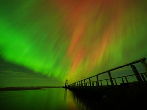 Supporting image for story: Met Office transfers to new supercomputer to boost UK forecast accuracy