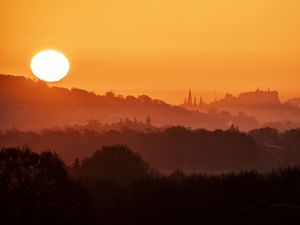 Supporting image for story: 2025 is UK’s sunniest year on record