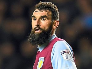 Supporting image for story: Aston Villa miles better with Mile Jedinak