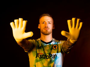 Supporting image for story: Wolves new boy Dan Bentley vows to push Jose Sa 'all the way' for number one spot