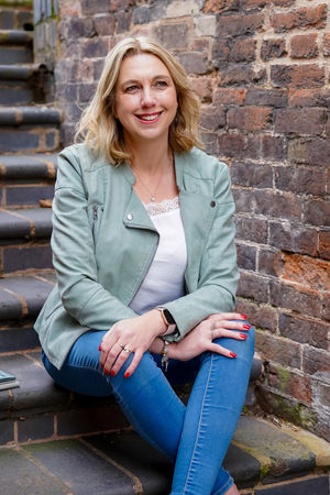 Laura Davies of Marshall Harmony, Professional Services Finalist