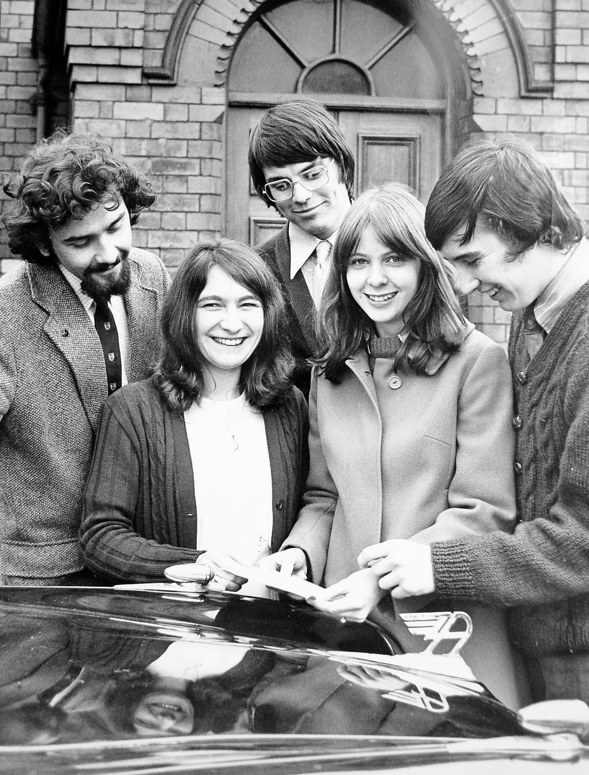 Im mourning our lost communities - Your letters plus three nostalgic pictures from the past in Shropshire and the West Midlands