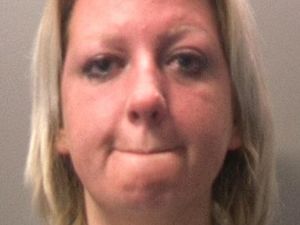 Supporting image for story: JAILED: Corrupt police call handler leaked info to relatives and landlady