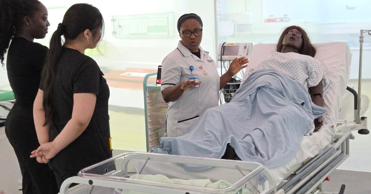 Simulation Suite training for future healthcare experts