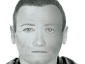 Supporting image for story: 30 callers offer Wollerton knife raid gang clues