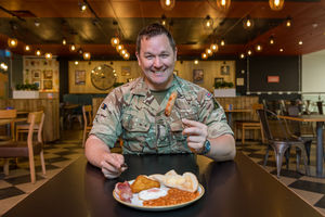 As a thank you for their service, this Sunday, approximately 180,000 serving Armed Forces personnel and nearly 2 million veterans can enjoy a free hot breakfast