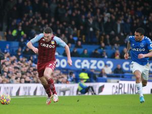 Supporting image for story: Everton 0-1 Aston Villa - Player ratings