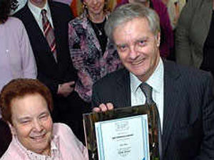 Supporting image for story: 'Mrs Reliable' retires in Oldbury