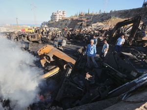 Supporting image for story: Israel strikes south Lebanon, killing one and wounding seven