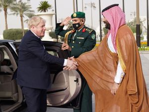 Supporting image for story: PM can boast no oil commitments during ‘dictator to dictator’ trip to Saudi