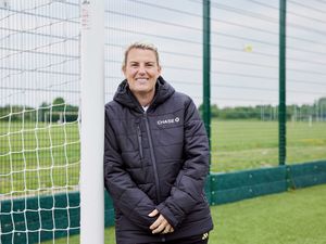 Supporting image for story: Northern Ireland’s progress excites coach Tanya Oxtoby