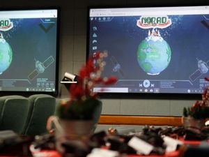 Supporting image for story: Coronavirus will not stop trackers from following Father Christmas