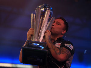 Supporting image for story: Gerwyn Price is on top of the world as he guns down Anderson
