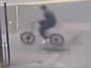 Supporting image for story: Pensioner suffers broken nose and fractured eye socket after brutal Wolverhampton attack