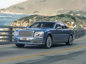Supporting image for story: Bentley Mulsanne production extended because of coronavirus shutdown