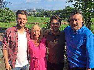 Supporting image for story: Deportivo v West Brom : Homecoming for Rodriguez family 