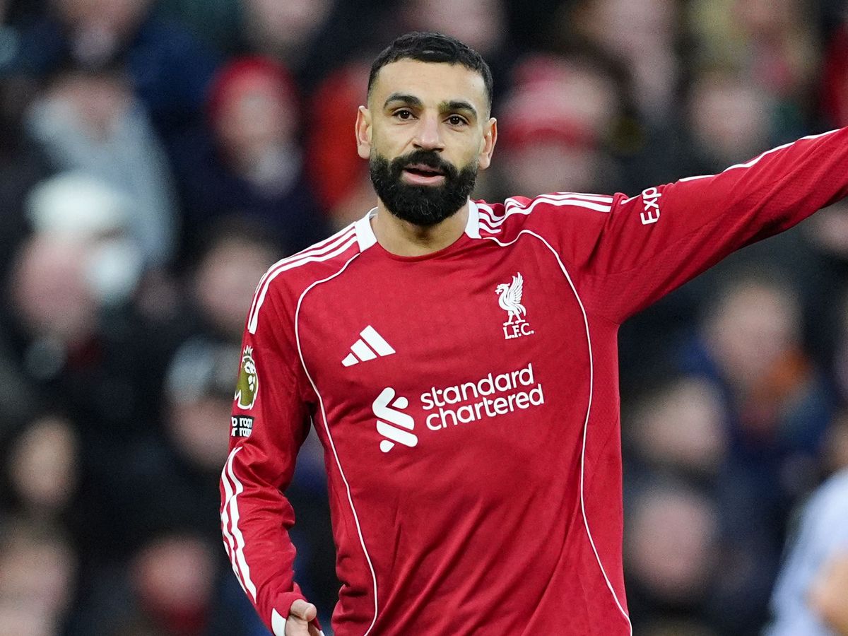 Mohamed Salah should stay at Liverpool for a fitting send-off &ndash; Jamie Carragher