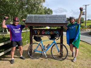 Supporting image for story: Nurse on 3,200-mile charity cycling challenge arrives in Shropshire