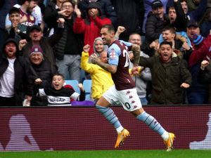 Supporting image for story: Danny Ings: Newcastle win can kickstart season for Villa 