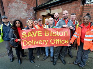 Supporting image for story: Royal Mail urged to re-think Bilston office closure