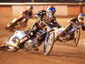 Supporting image for story: Rory Schlein on the attack for Wolverhampton Wolves for speedway decider