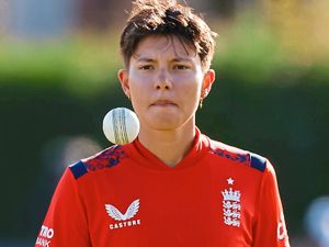 Supporting image for story: Issy Wong joins the pro ranks with Bears