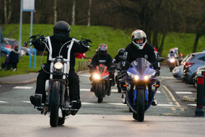 The riders arrive at the hospital 