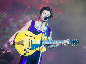 Supporting image for story: Harry Styles leads British artists in dominating the top UK singles of 2022